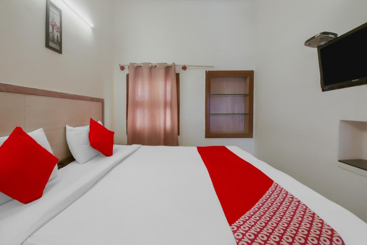Kaveri Hotel Bed&Breakfast Mysore Eksteriør billede