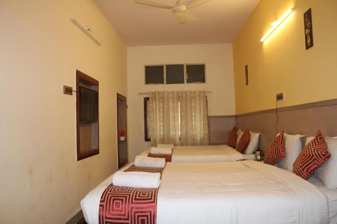 Kaveri Hotel Bed&Breakfast Mysore Eksteriør billede